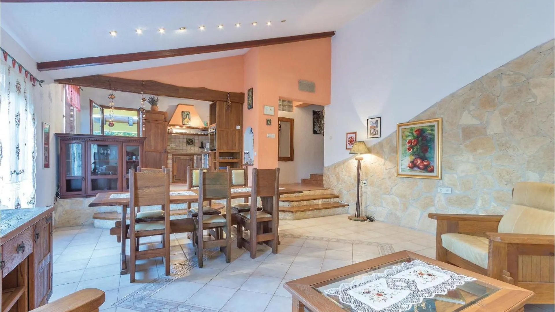 Awesome Home In Marcana With Kitchen Loborika Сasa de vacaciones