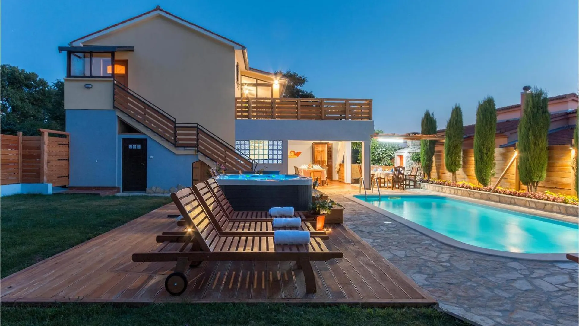 Awesome Home In Marcana With Kitchen Holiday home