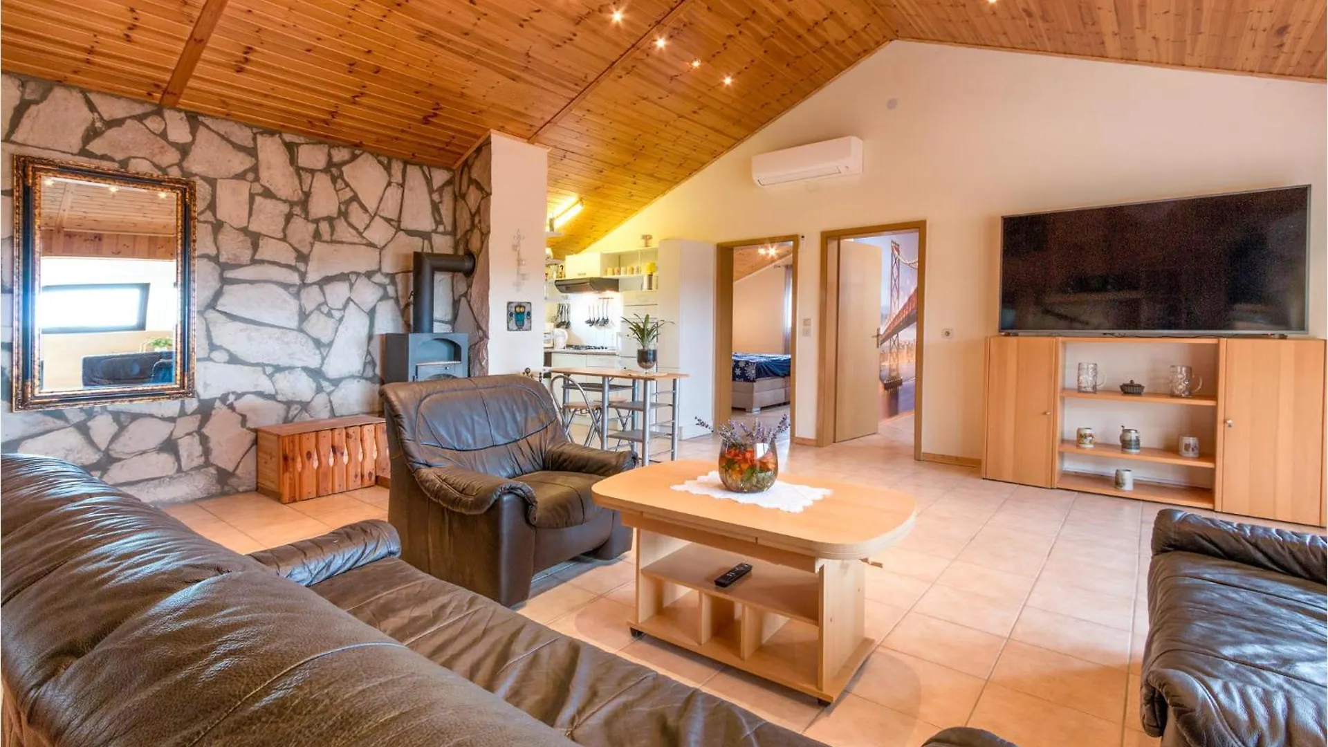 Awesome Home In Marcana With Kitchen 0*, Loborika Croatia
